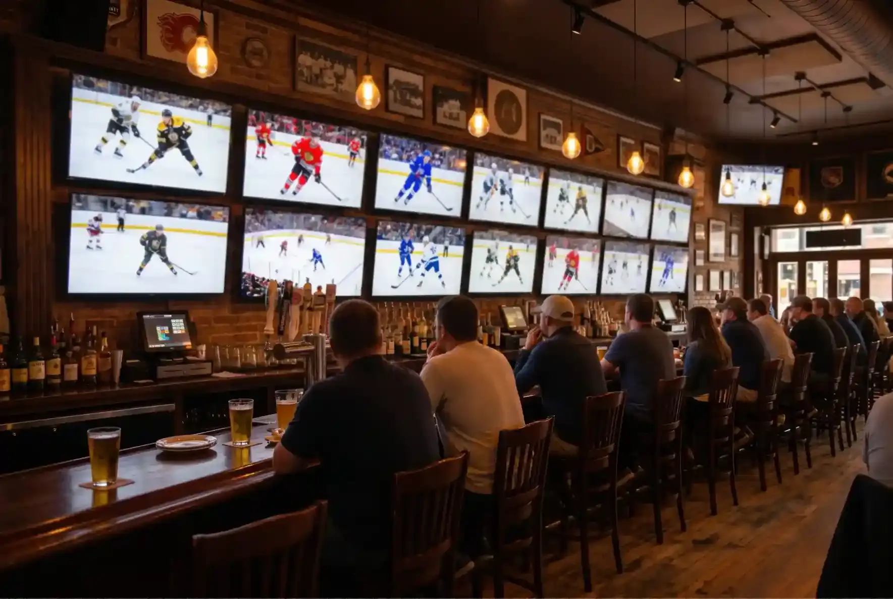 Grand Salami en la NHL con explicación del total combinado del día